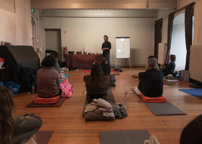 Stage Méditation Immersion Lâcher Prise avec le thérapeute Luca de Ribaupierre du cabinet Reflex' Harmony à Nyon