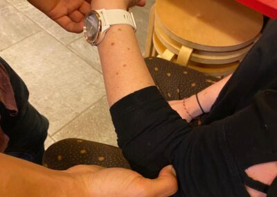 Stage auto guérison avec Luca de Ribaupierre du cabinet Reflex'harmony - Novembre 2025 (10)